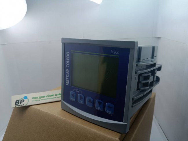 เครื่องทรานสมิตเตอร์เชิงวิเคราะห์รุ่น M200 The METTLER TOLEDO M200 series เครื่องทรานสมิตเตอร์เชิงวิเคราะห์รุ่น M200 The METTLER TOLEDO M200 series